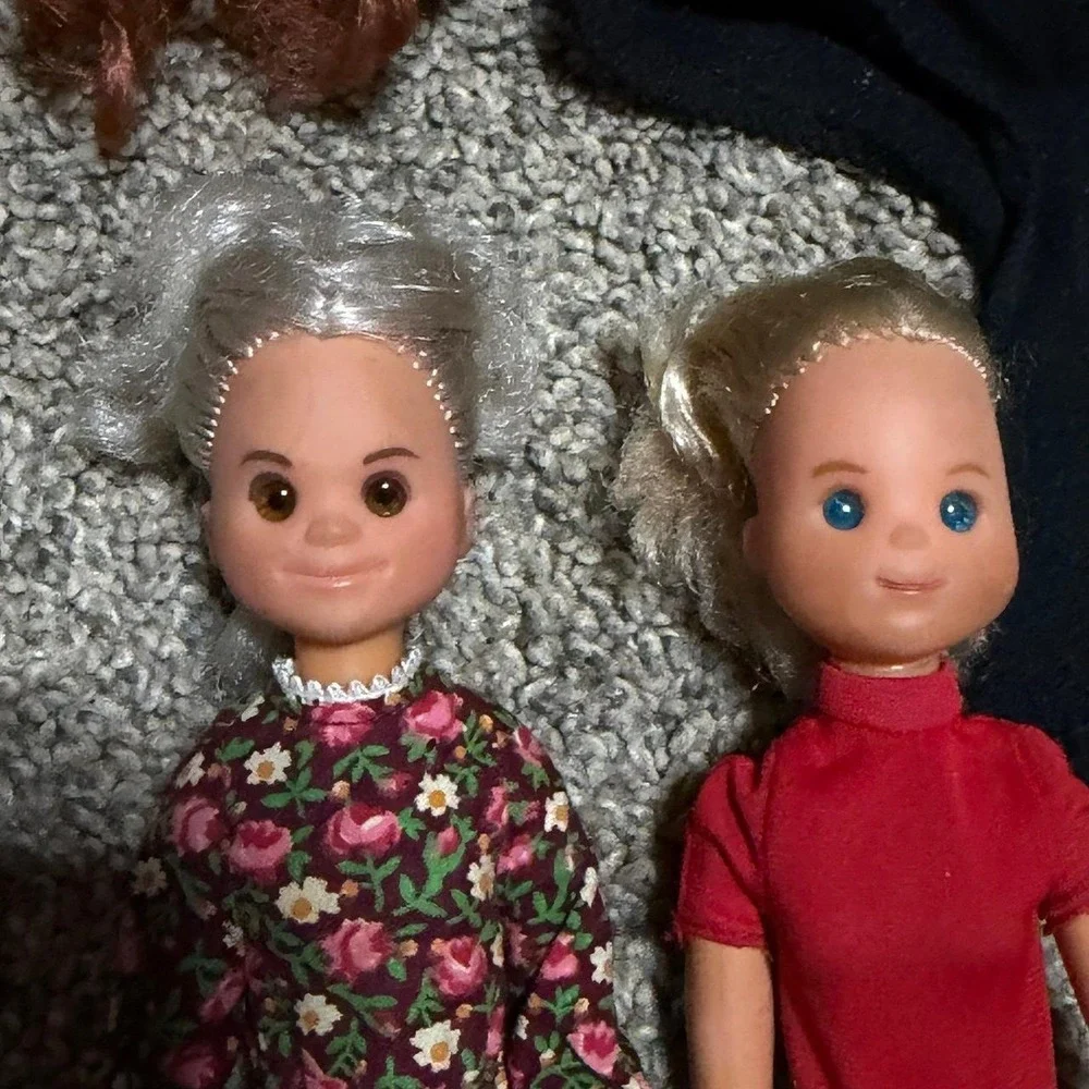 Vintage Mattel Sunshine Family Dolls Lot Barbie Miss America Cape Wig 1970s